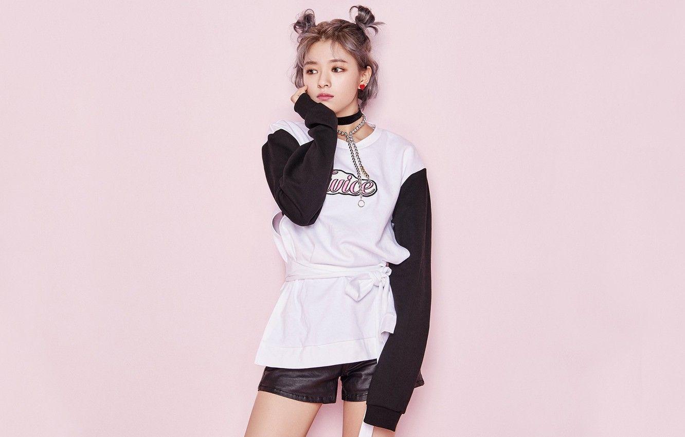 Jeongyeon Wallpapers - Top Free Jeongyeon Backgrounds - WallpaperAccess