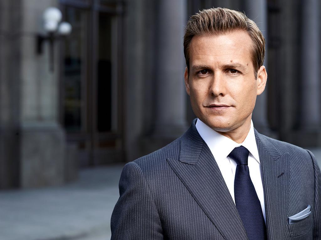 1024x768 Motivational Quotes By The BadAss Suits Character Harvey