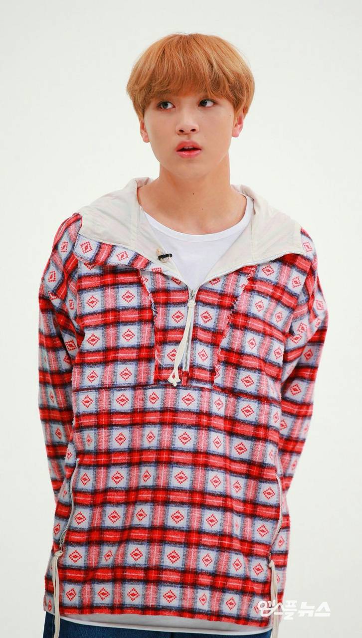 726x1280 Haechan NCT wallpaper