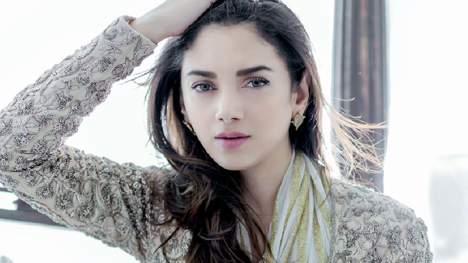 Aditi Rao Hydari Wallpapers - Top Free Aditi Rao Hydari Backgrounds