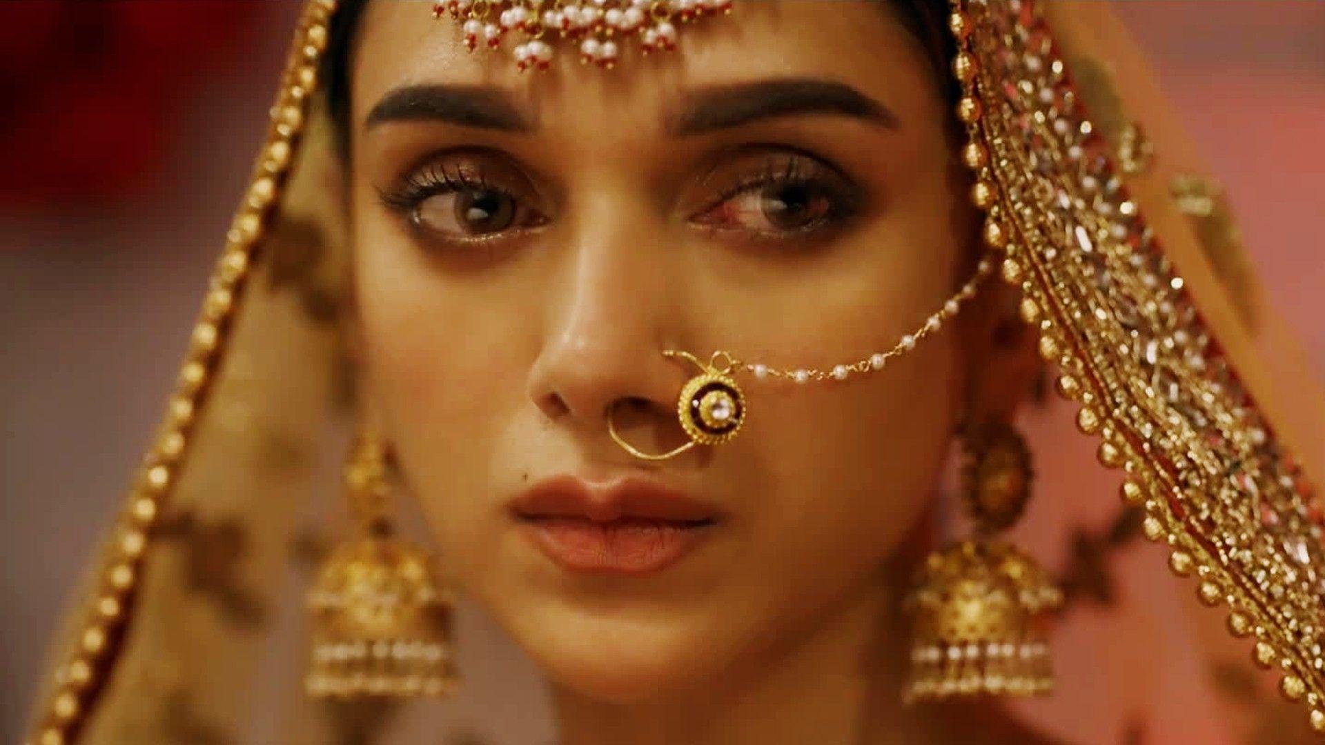 Aditi Rao Hydari Wallpapers - Top Free Aditi Rao Hydari Backgrounds