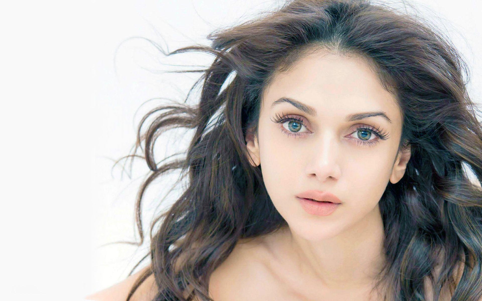1920x1200 Aditi Rao Hydari HD Wallpaper. Background Imagex1200