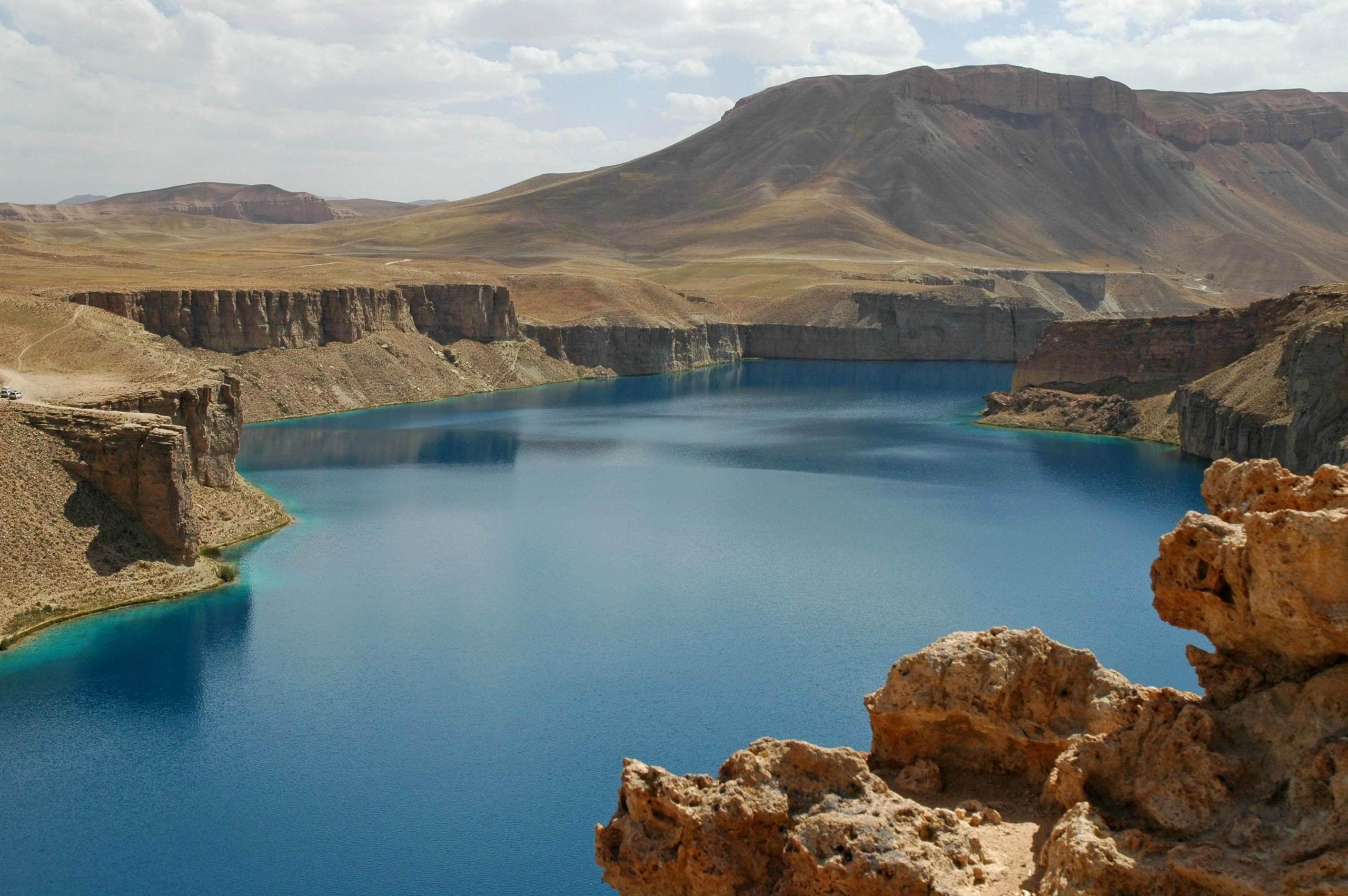 2560x1702 Band E Amir National Park Wallpaper