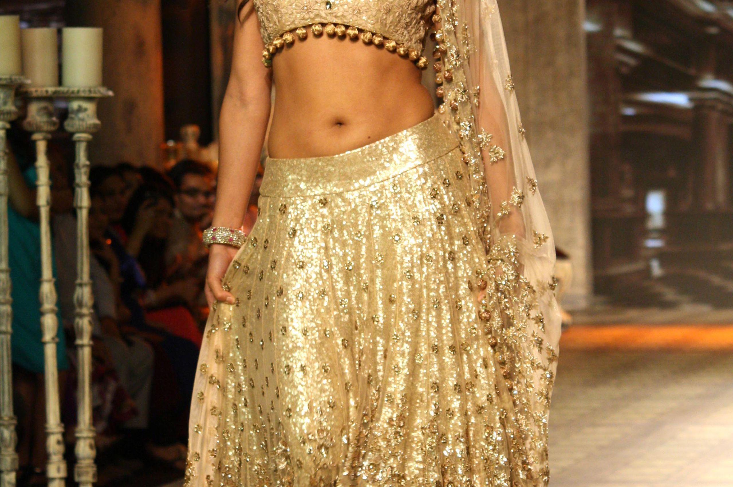2560x1700 Katrina Kaif Bridal HD Wallpaper Chromebook Pixel
