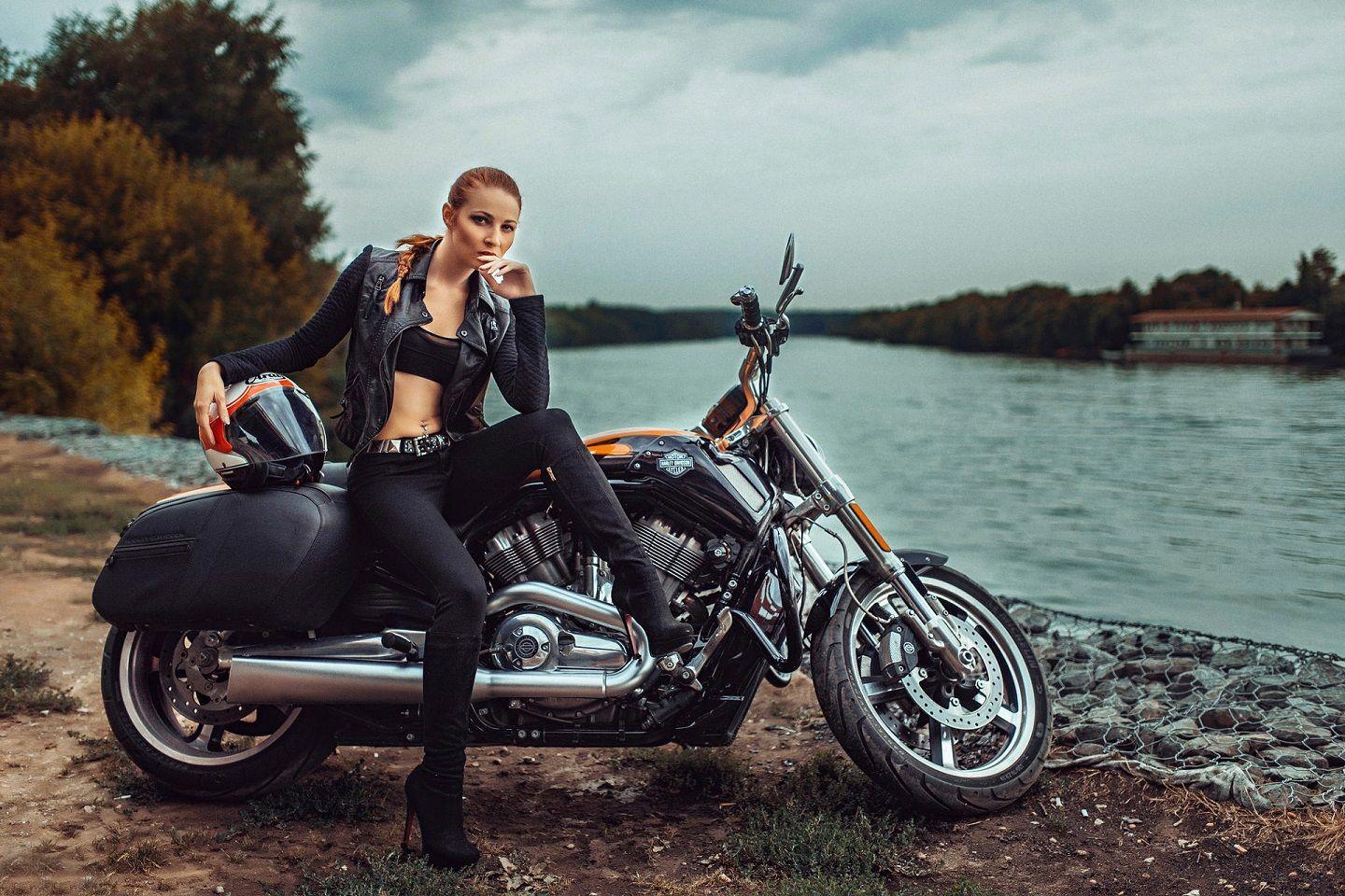 1440x960 Harley Davidson Motorcycle Bike Woman