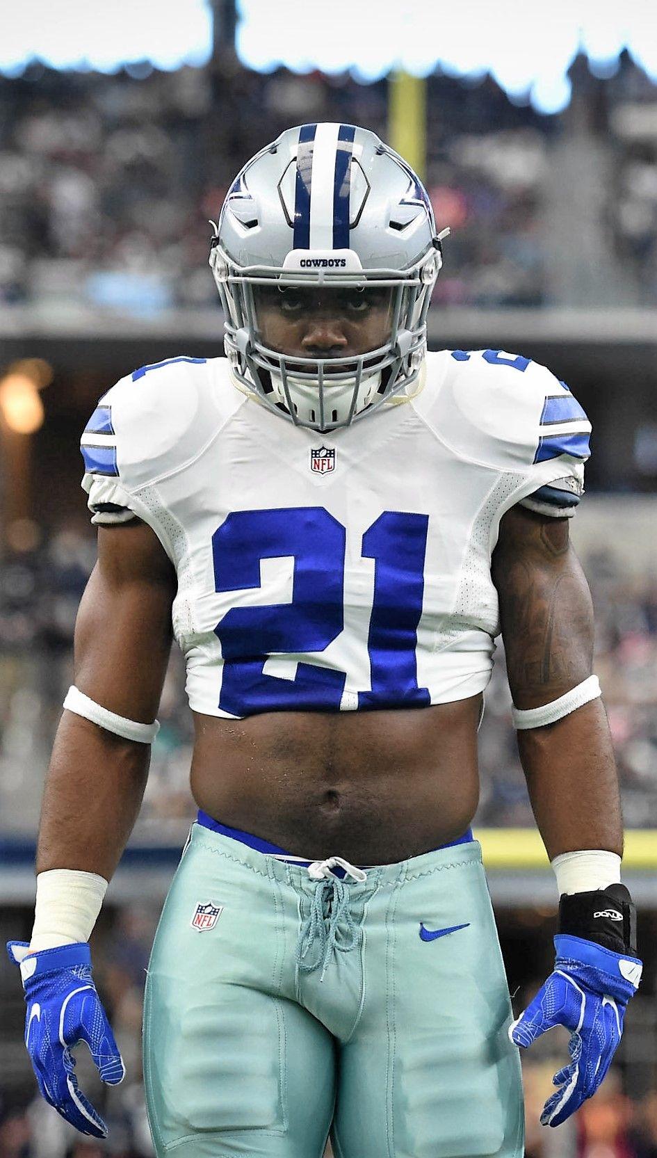 945x1665 Ezekiel Elliott Wallpaper
