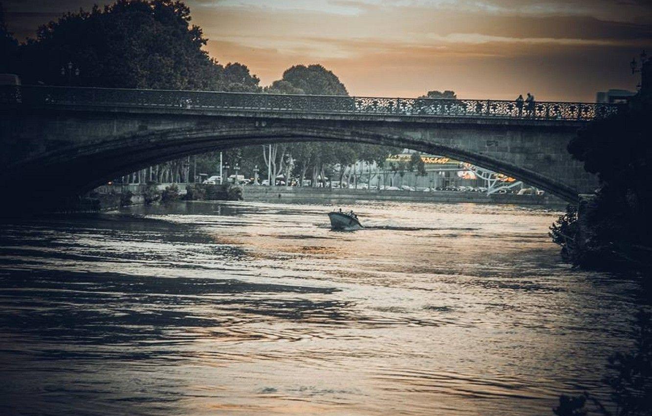 1332x850 Wallpaper bridge, river, boat, beauty, Georgia, Tbilisi
