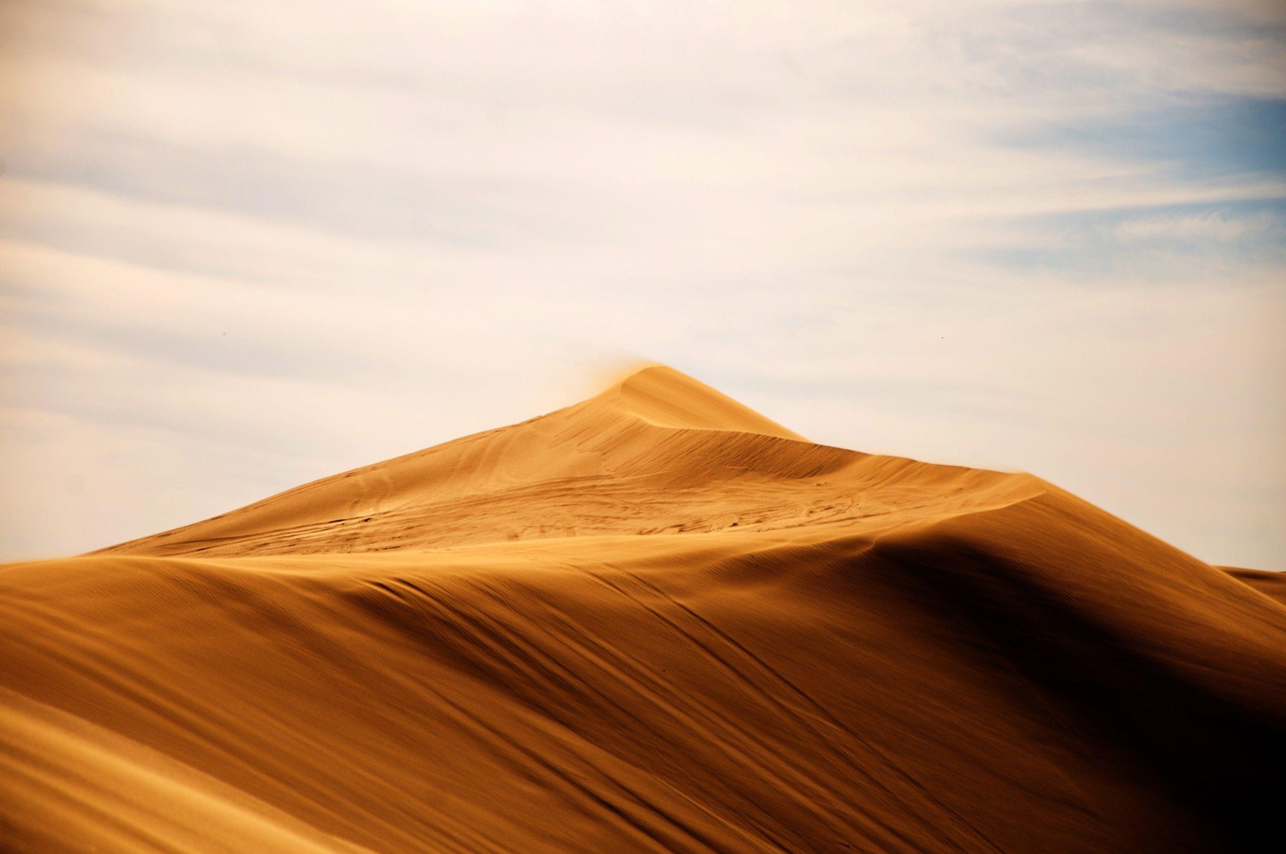 2560x1700 Sand Dunes Wallpaper Free