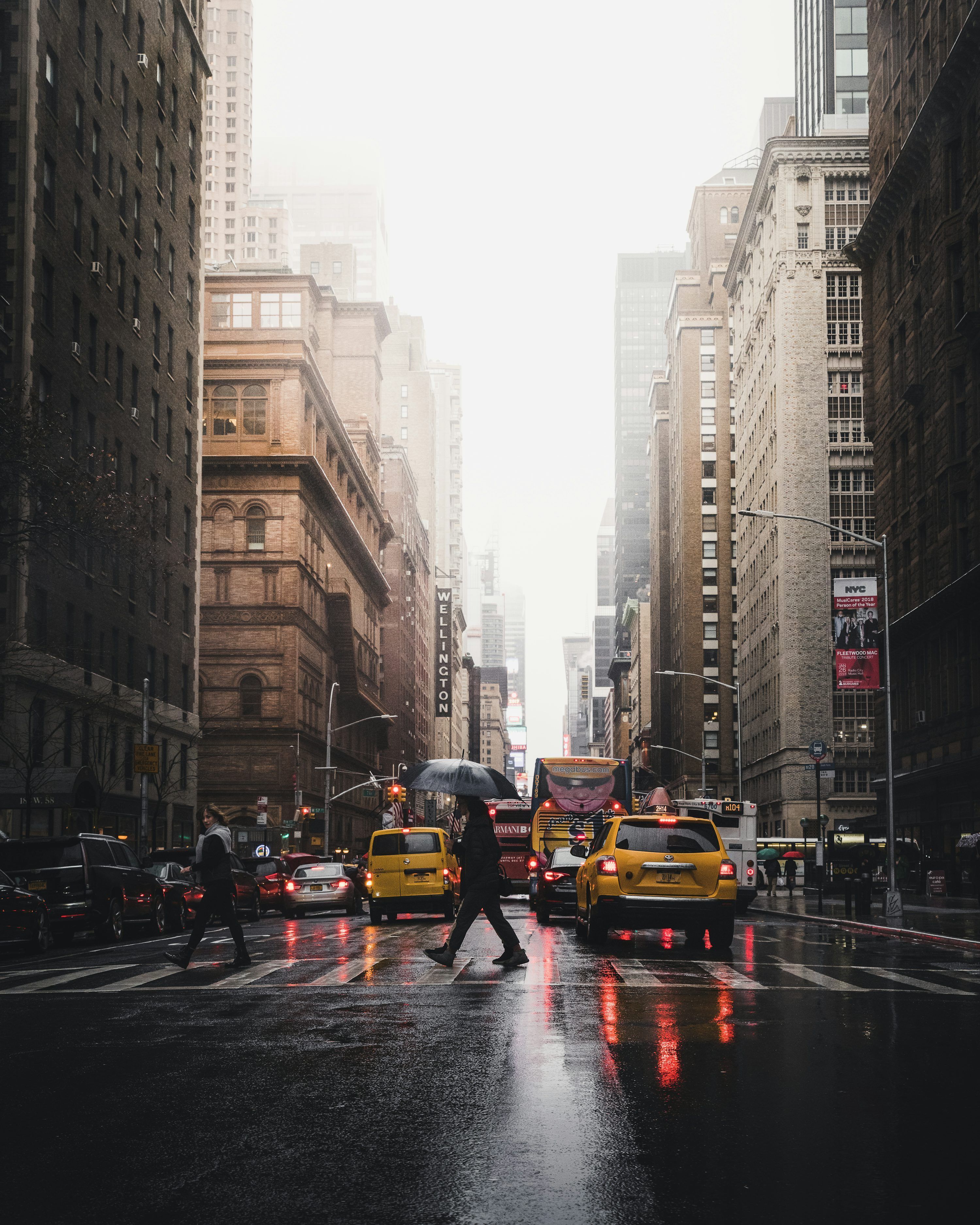 3000x3750 Rain City Picture. Download Free
