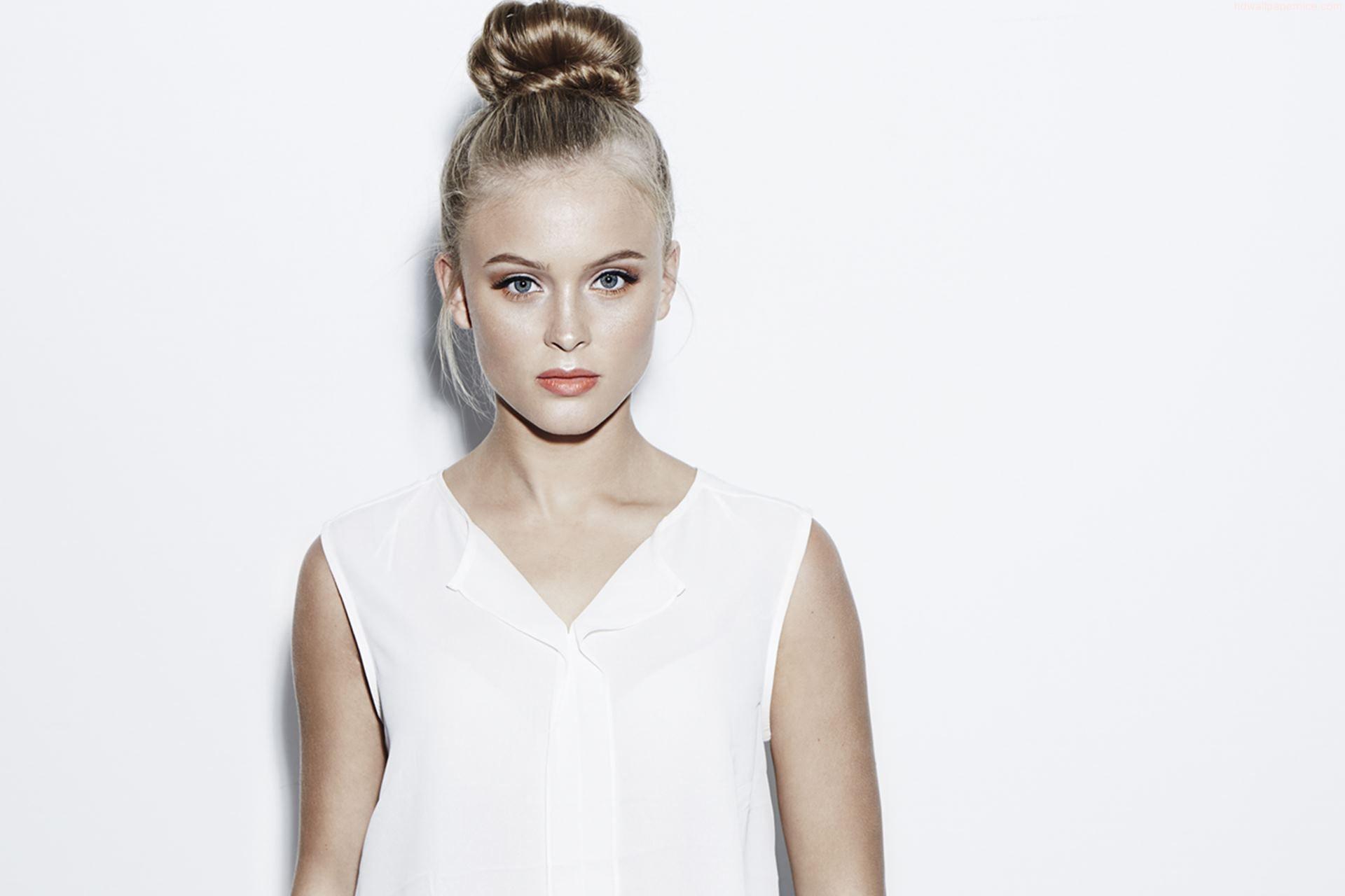 1920x1280 HD Zara Larsson Wallpaper