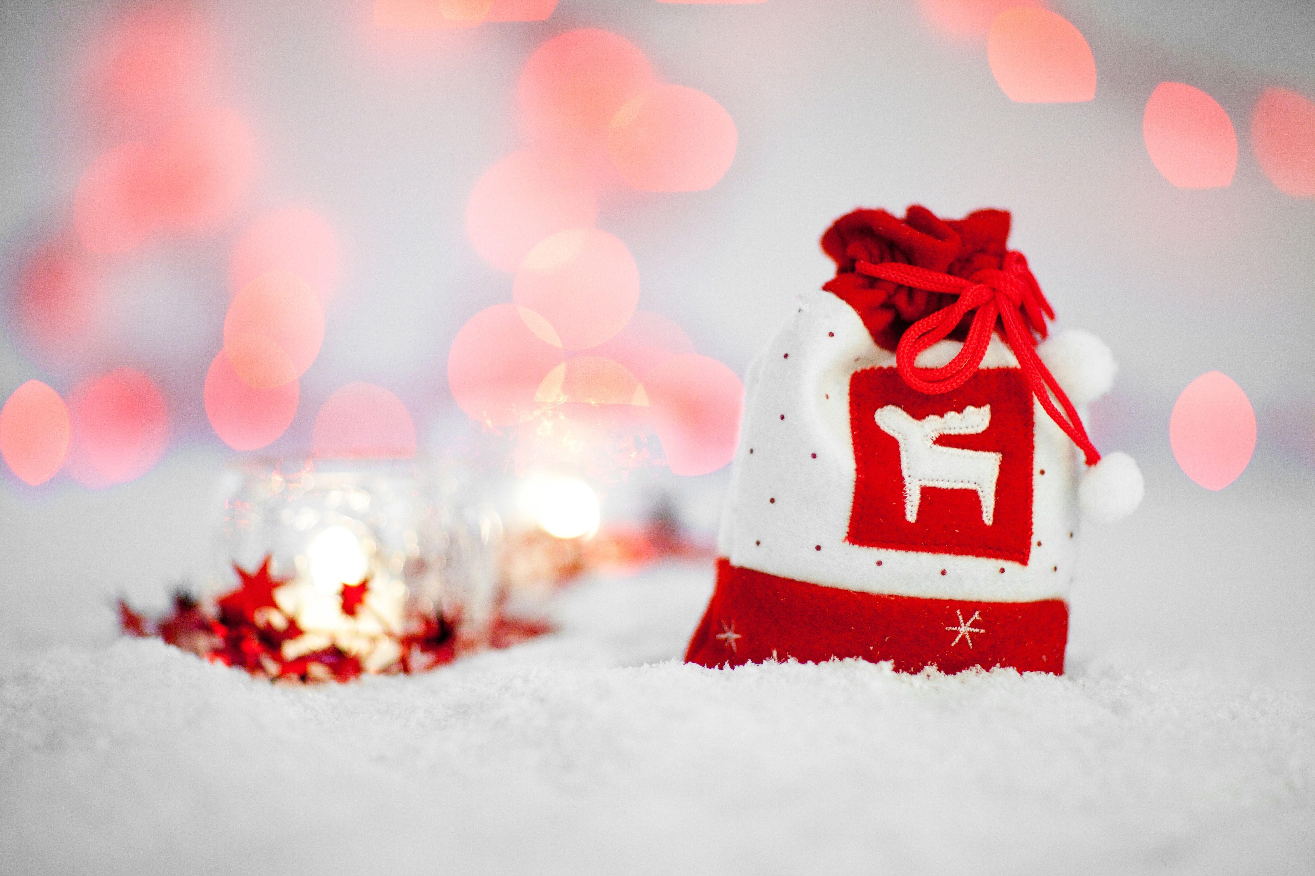 5000x3333 Super Big and Beautiful Christmas photo that you can use as