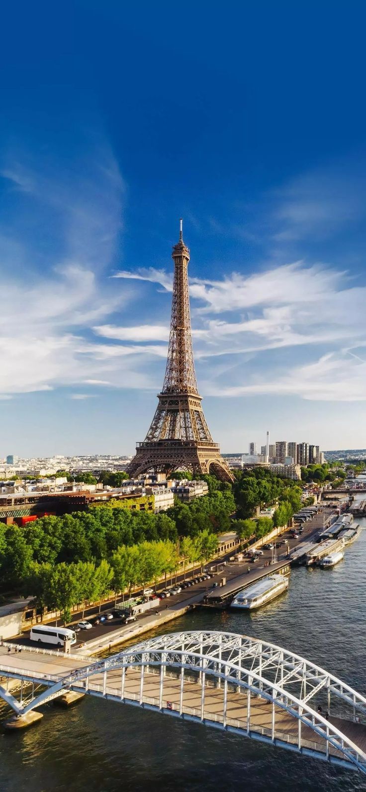 736x1594 Paris