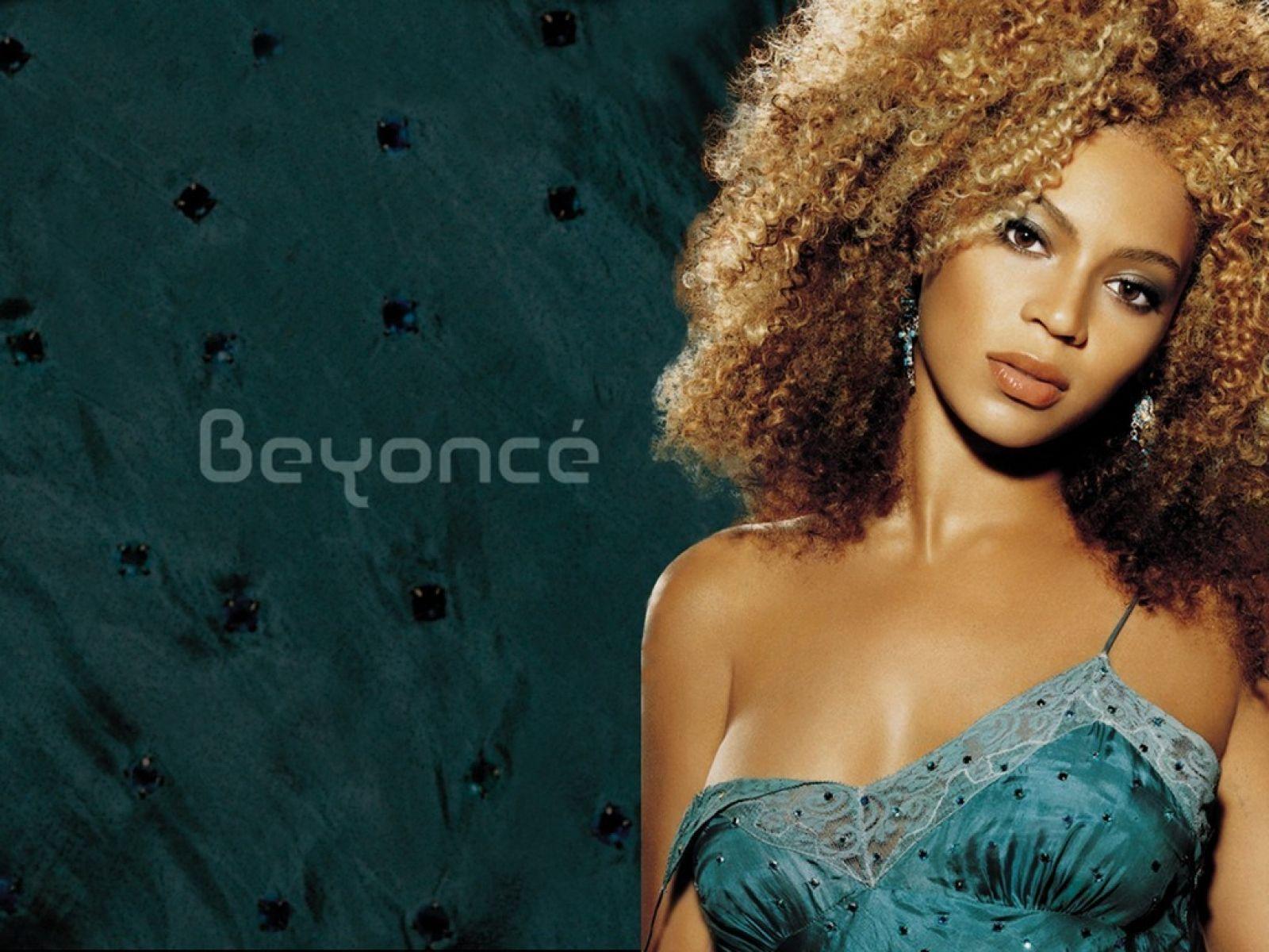 1600x1200 Beyonce big hair Wallpaper