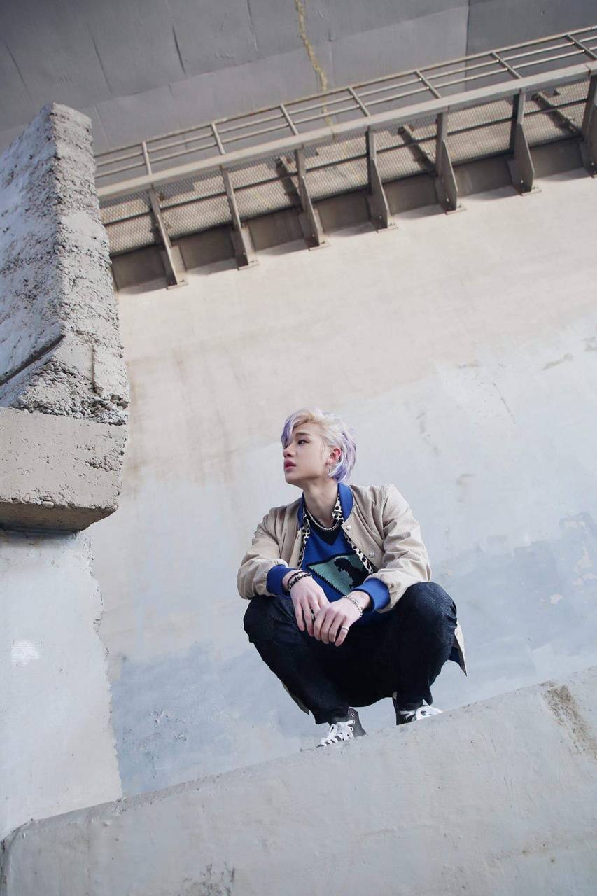 853x1280 Bang Chan wallpaper