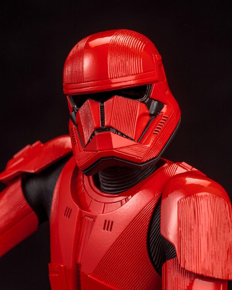 800x1000 Star Wars: The Rise of Skywalker Trooper Statue 2