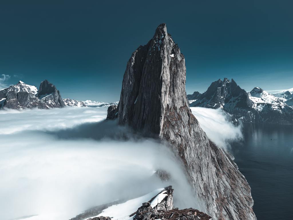 1024x768 Sea Of Clouds Mountains 4k 5k Wallpaper HD, 4k, 5k