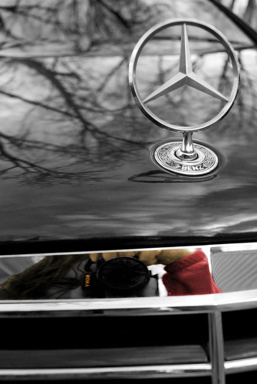 857x1280 Benz Daimler Black And White