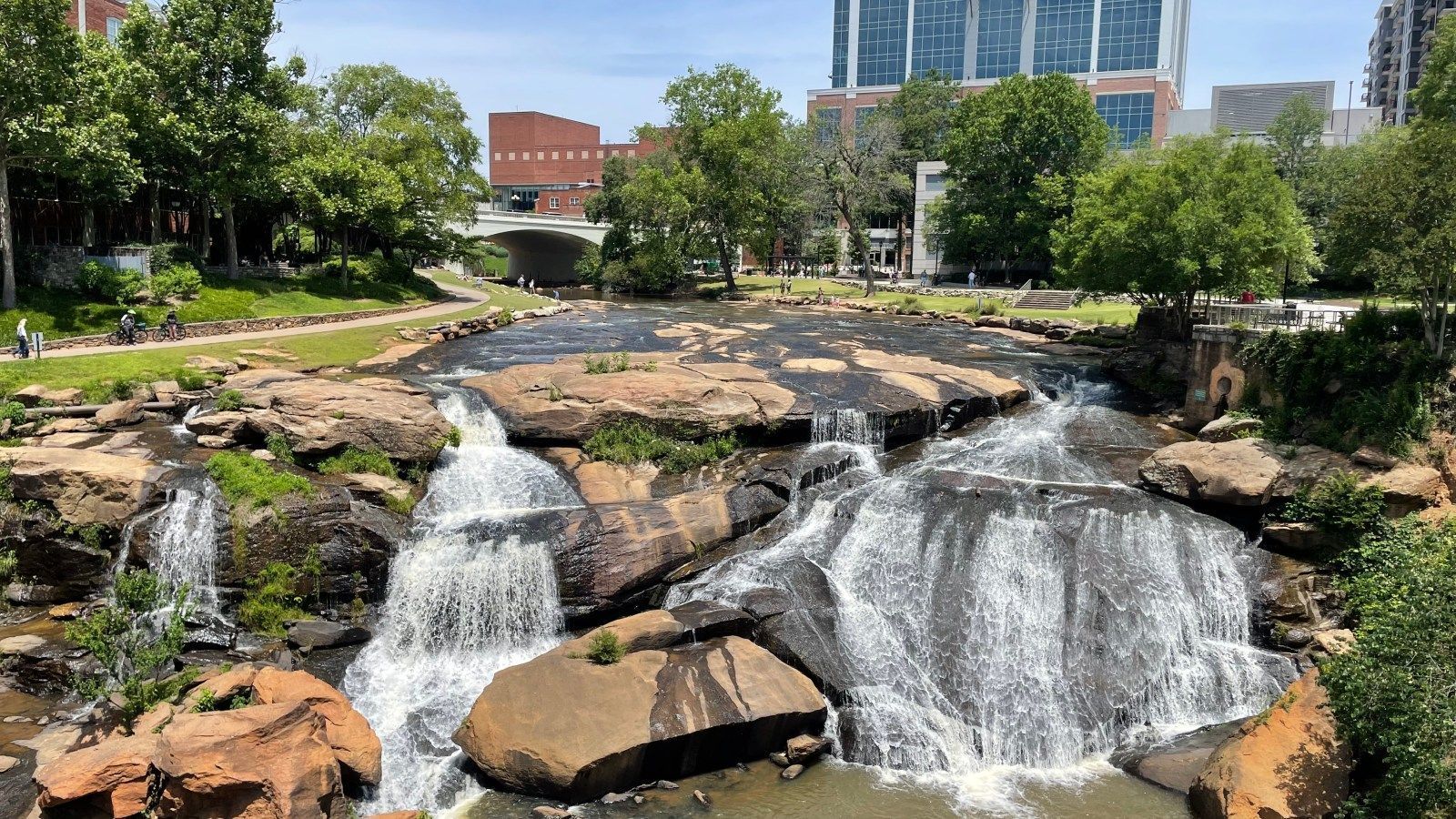 1600x900 guide to vibrant Greenville, South Carolina