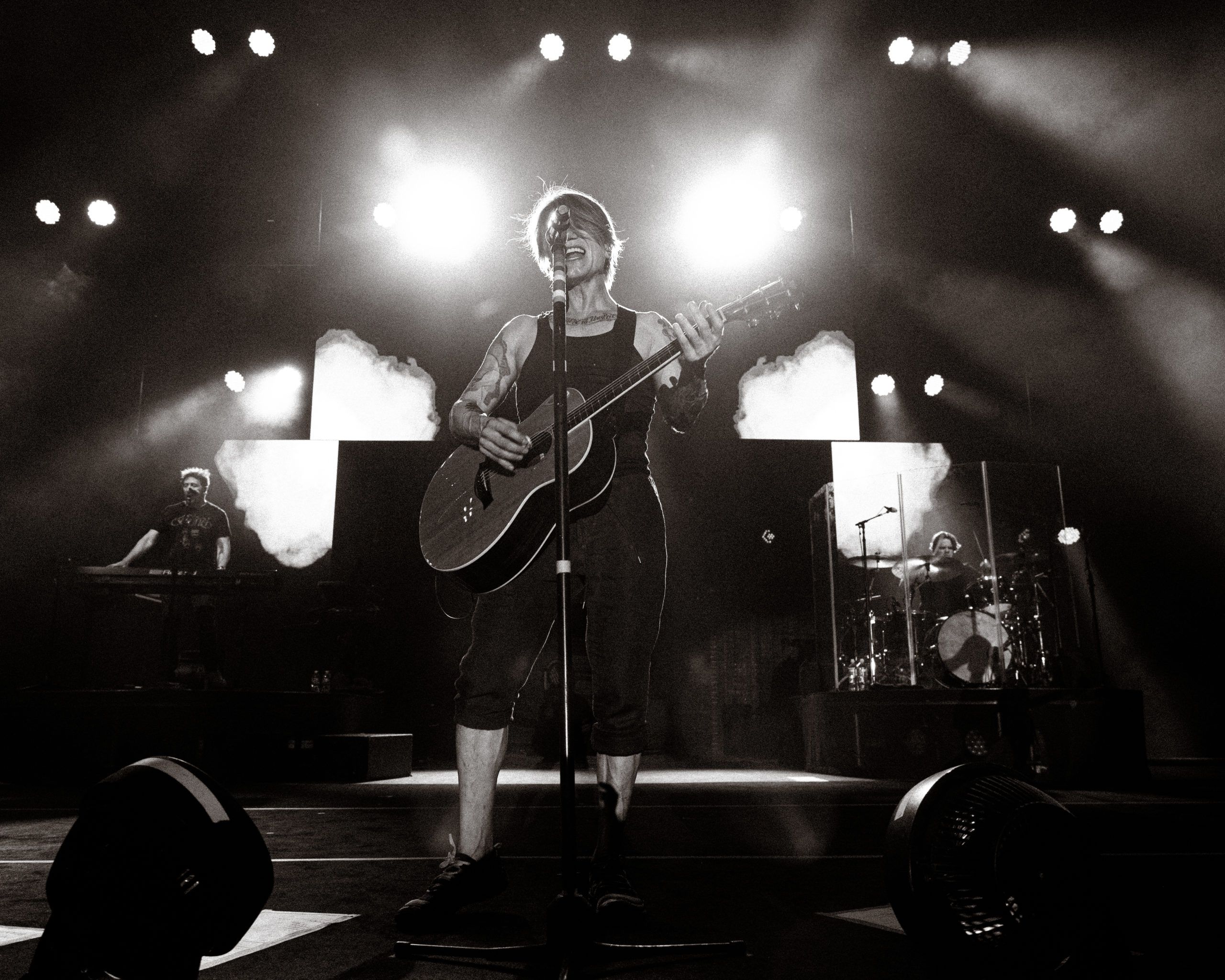 2560x2048 The Goo Goo Dolls brings their Big