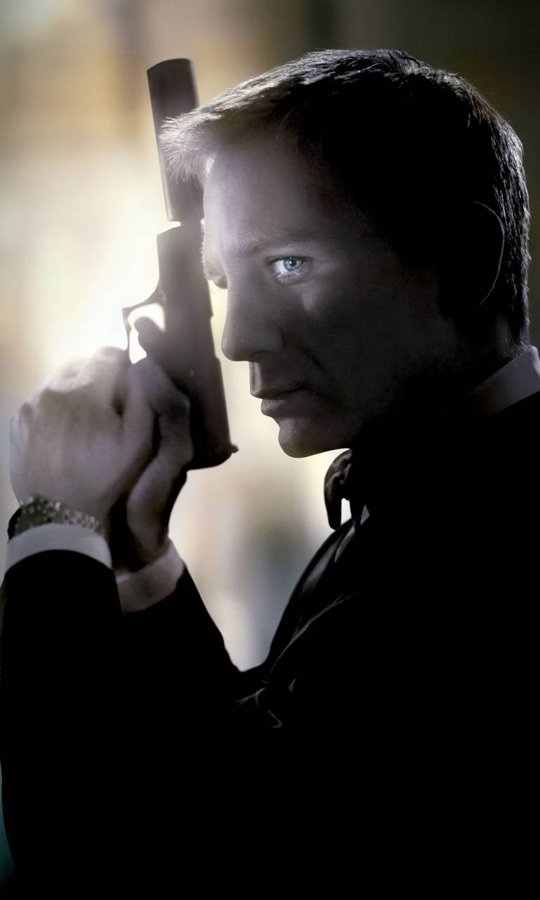 769x1280 Casino royale wallpaper