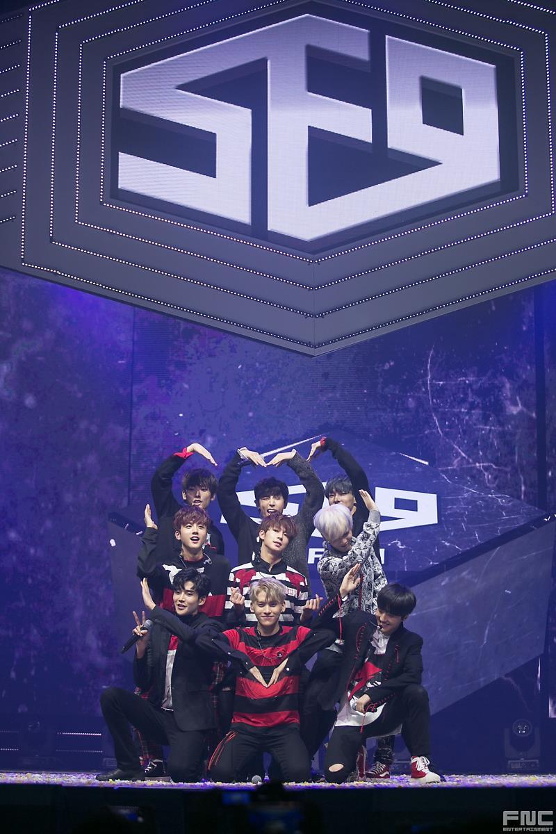 SF9 Wallpapers - Top Free SF9 Backgrounds - WallpaperAccess