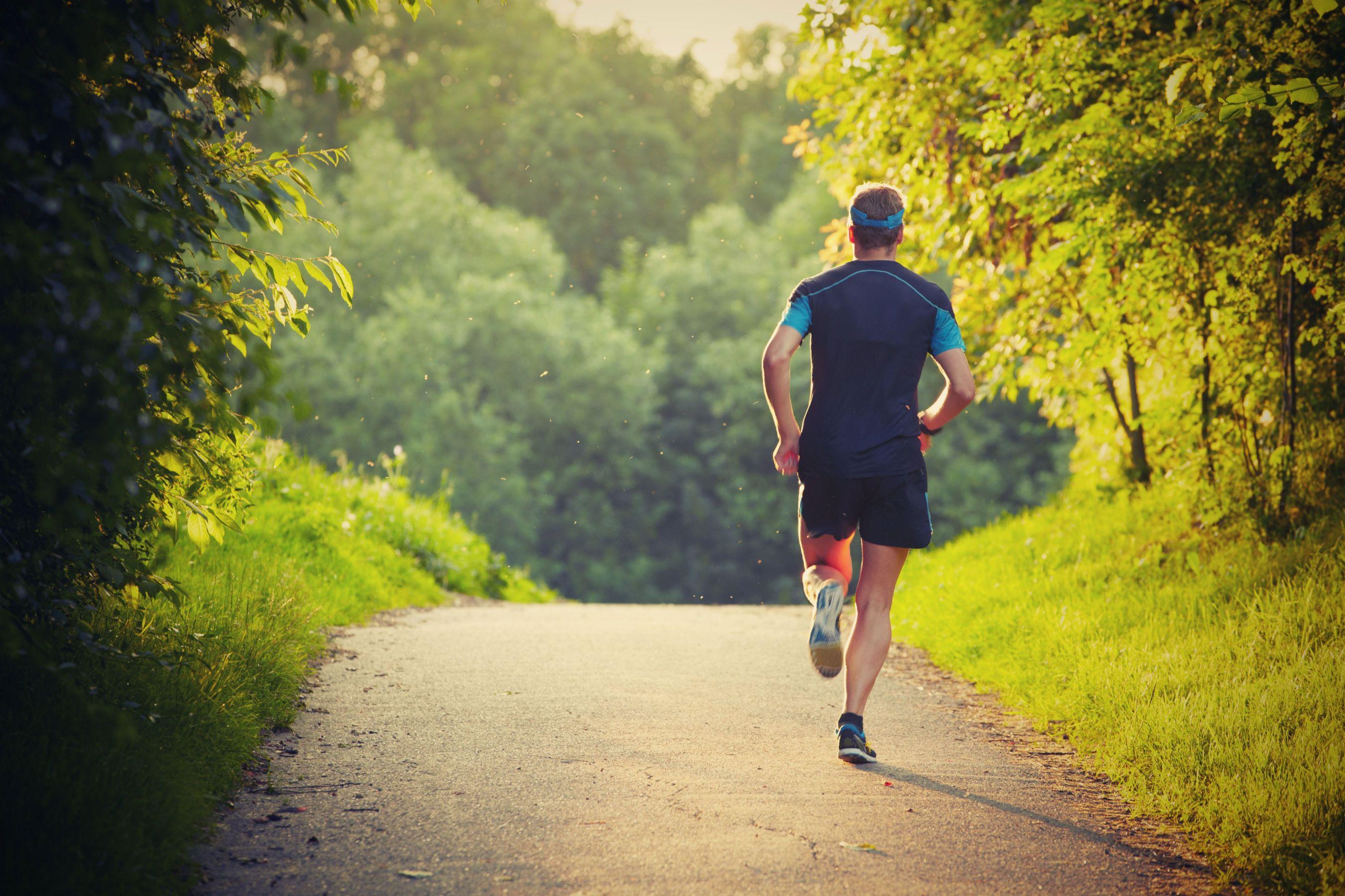 Jogging Wallpapers Top Free Jogging Backgrounds WallpaperAccess