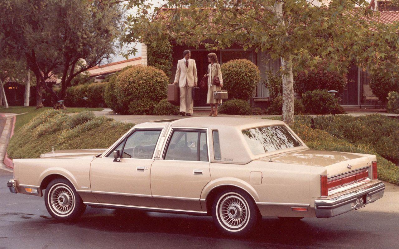 1280x799 Lincoln Town Car Wallpaper By Cars