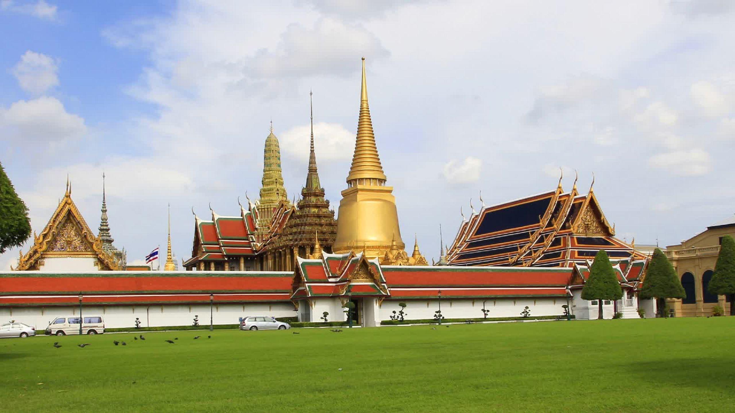2560x1440 Wat Phra Kaew 2 Asia Travel Wallpaper Travel wallpaper