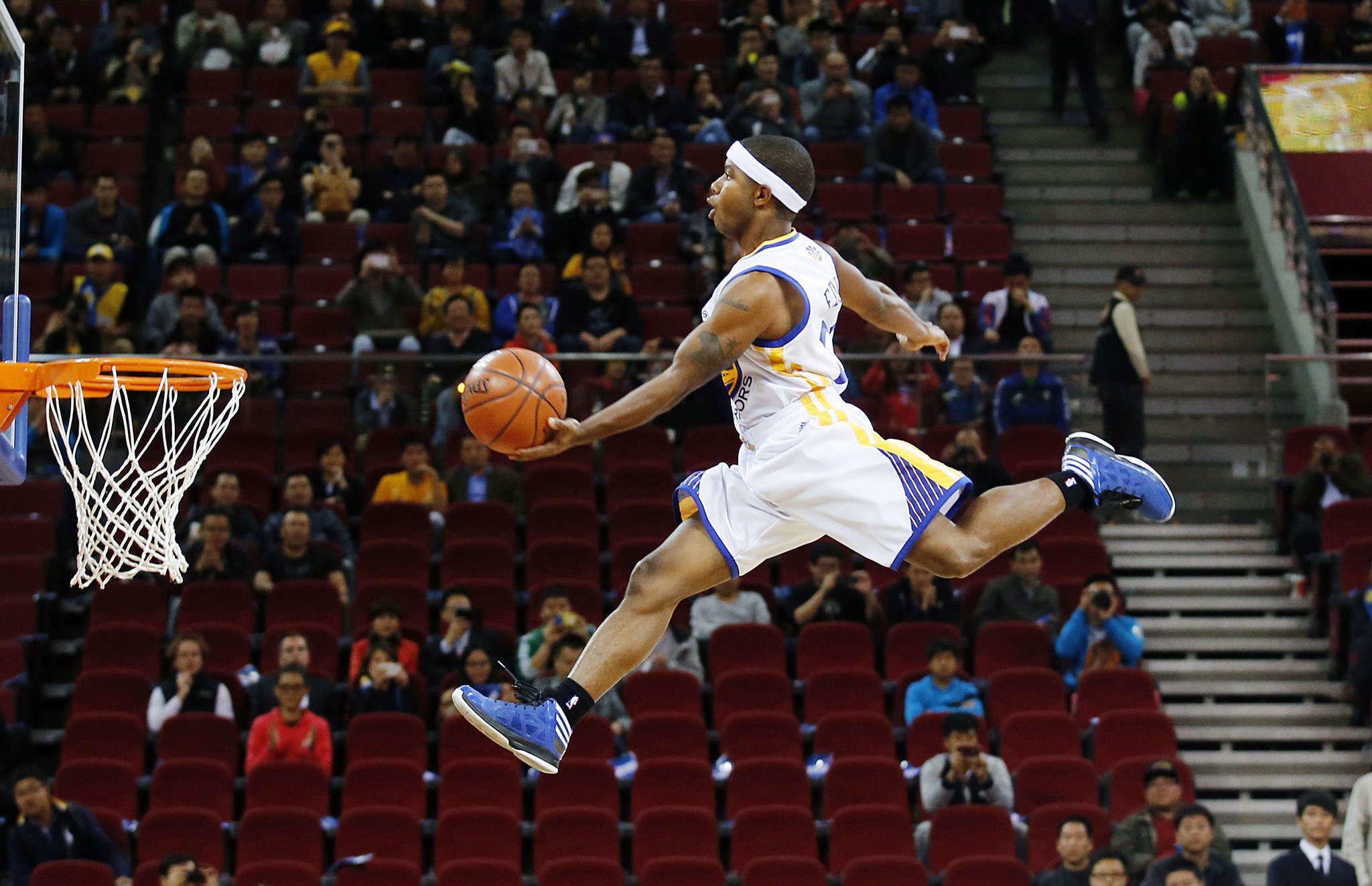 2048x1322 Basketball Picture State Warriors Slam Dunk