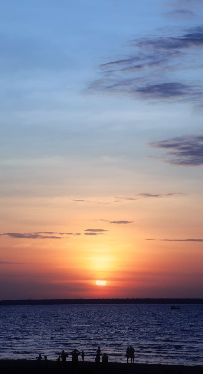 700x1285 Magical Sunset Wallpaper