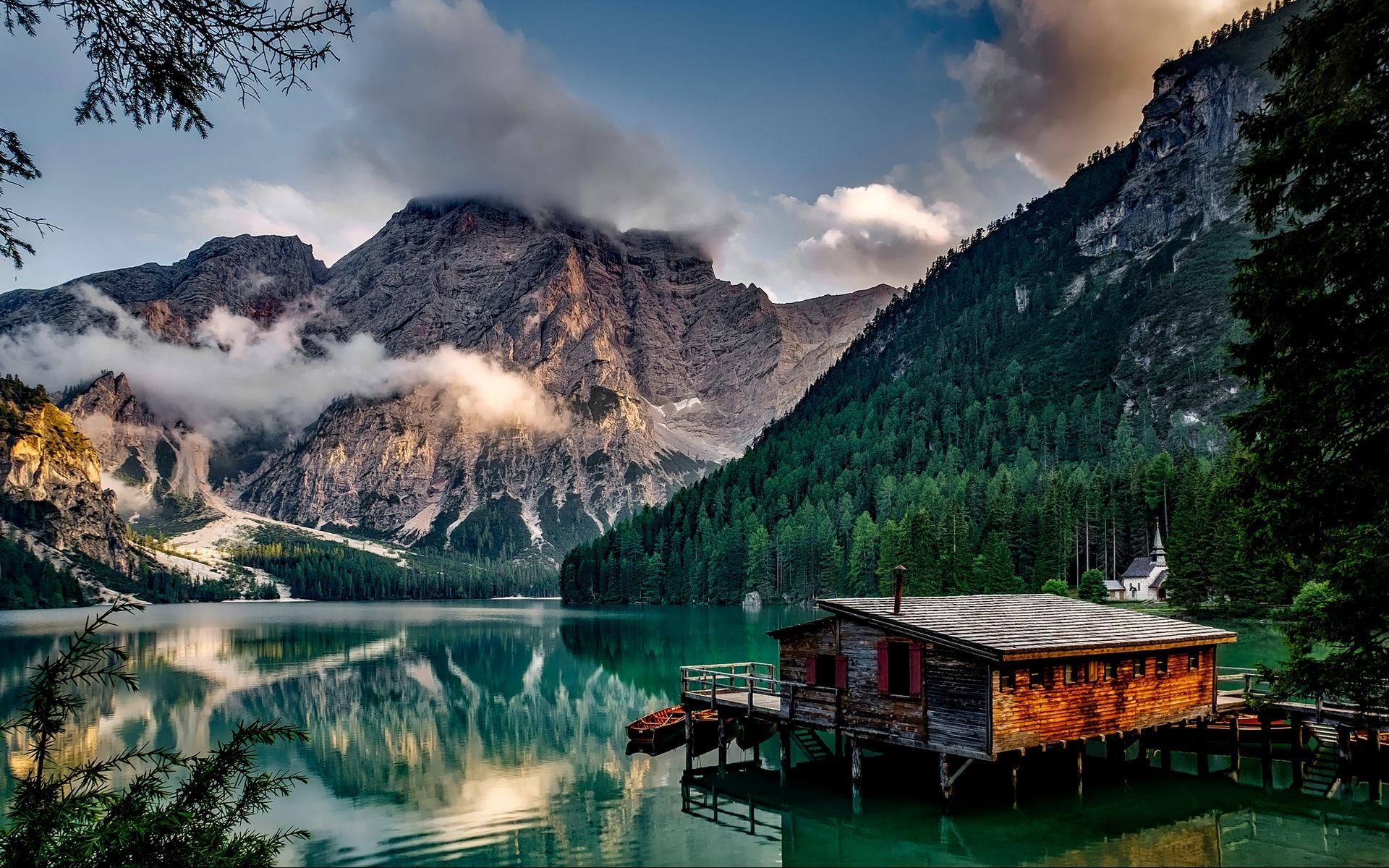 1920x1200 Download wallpaper 1920x1200 italy, mountain, lake, building