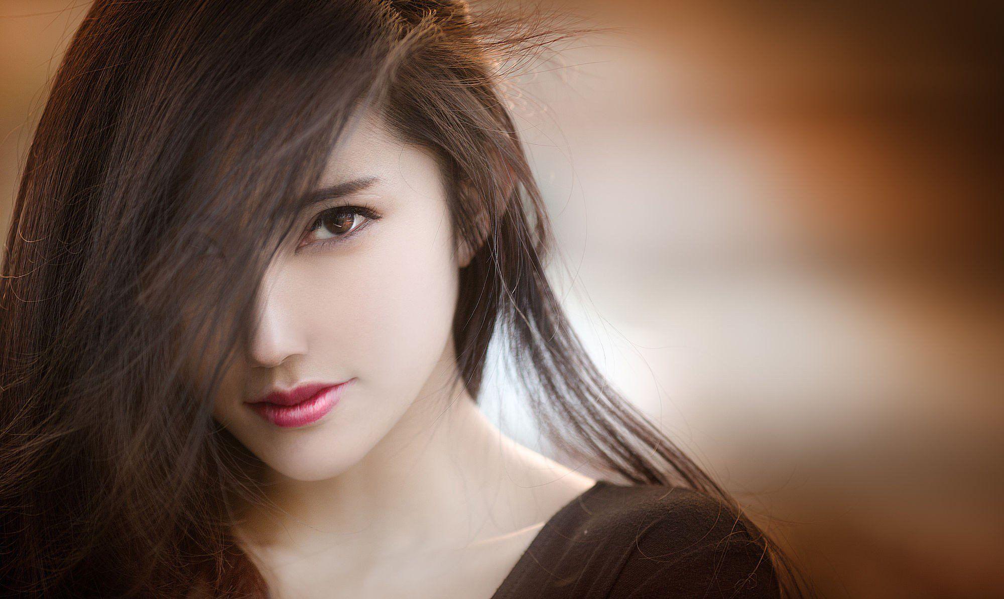 2000x1193 Brunette Girl Close Face, HD Girls, 4k Wallpaper, Image