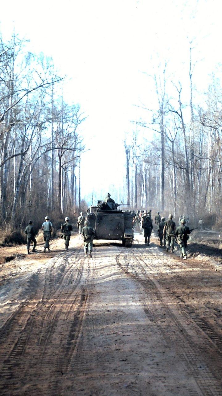 720x1280 Military Vietnam War (720x1280) Wallpaper