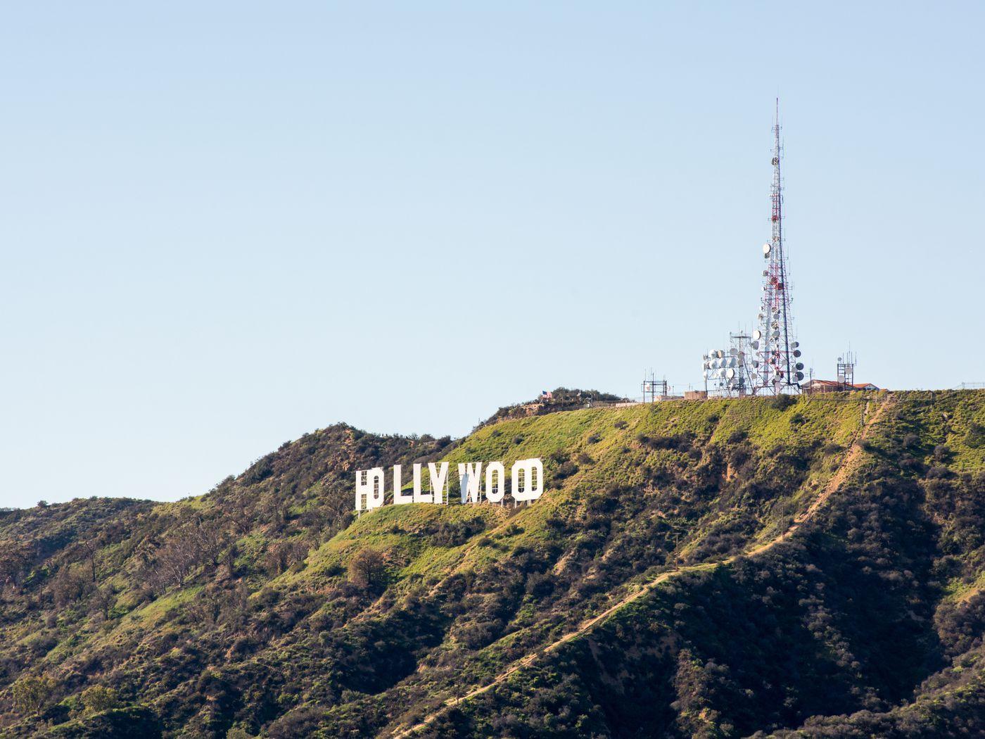 1400x1050 New Hollywood Sign report recommends aerial tram, replica