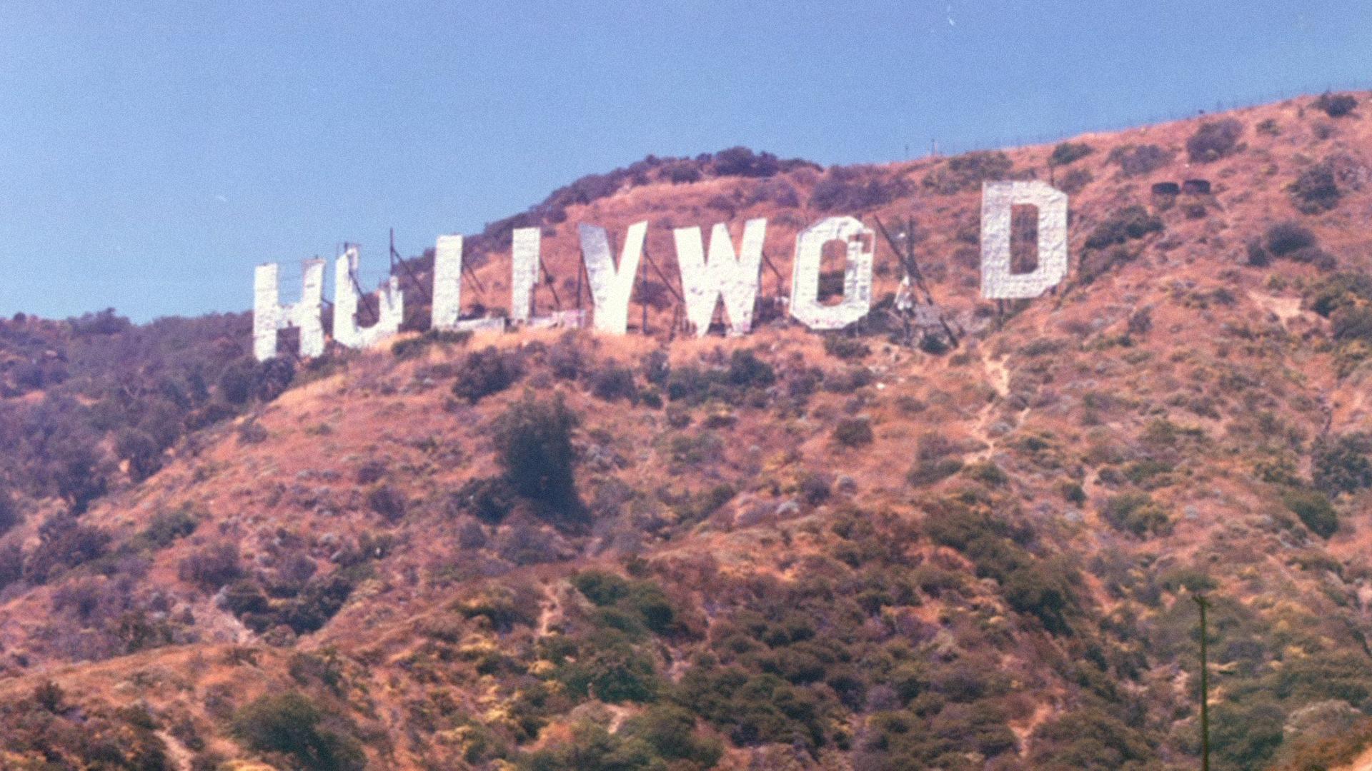 1920x1080 Hollywood sign falling apart in the 70s [1920x1080]
