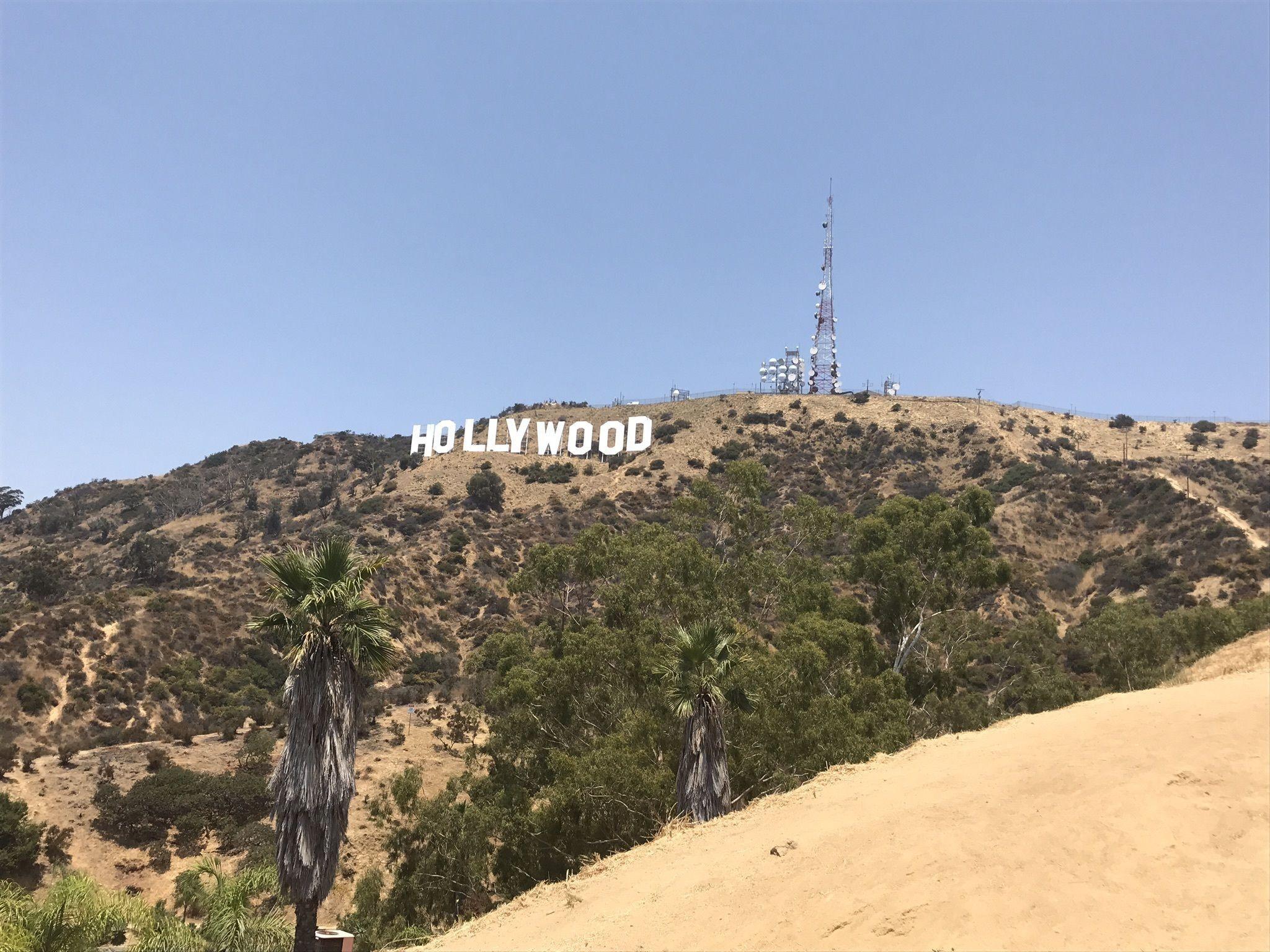 2048x1536 Hollyridge Trail to Hollywood Sign Viewpoint