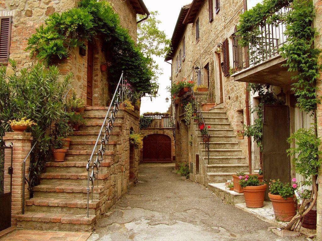 1024x768 Tuscany Tile Wallpaper. Tuscany