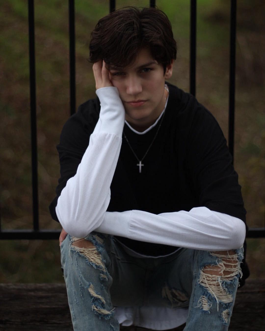 1080x1350 Chase Hudson Wallpaper