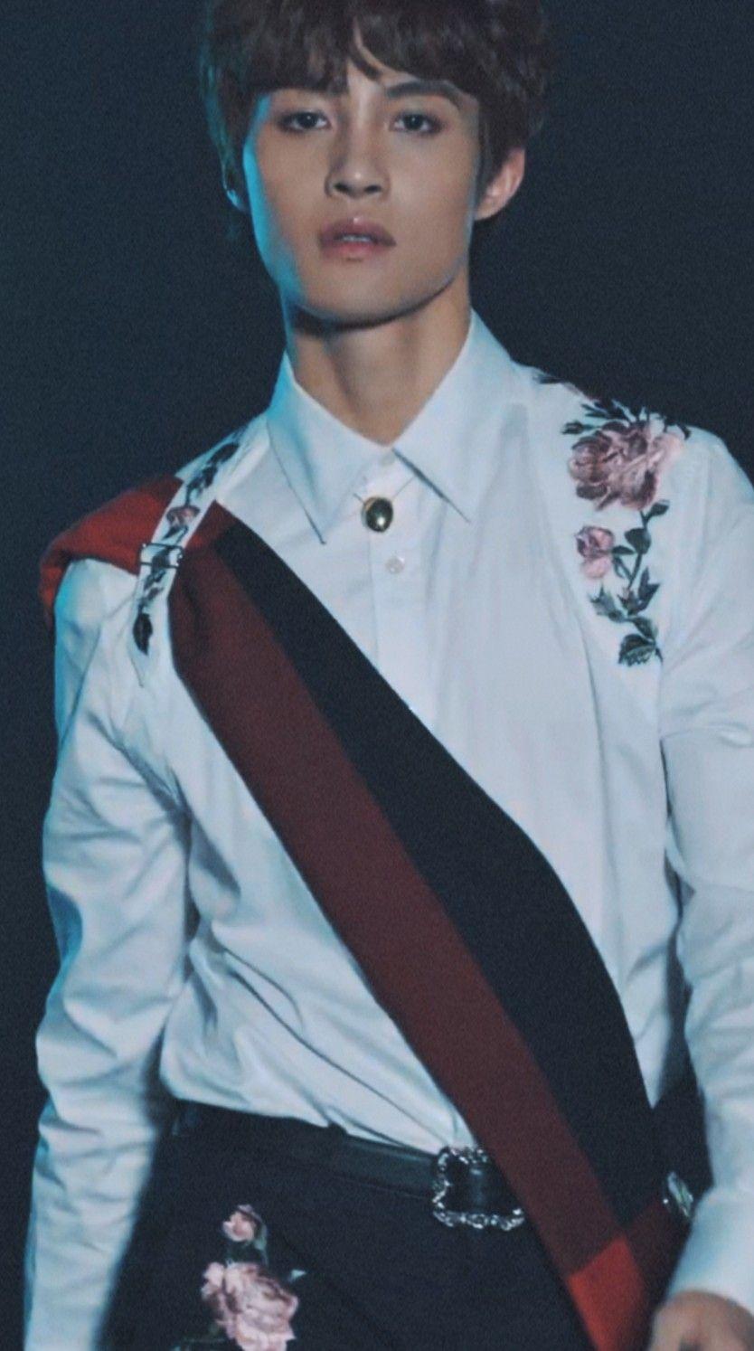 834x1494 YangYang Wallpaper #YangYang #Nct #WayV #威神V en
