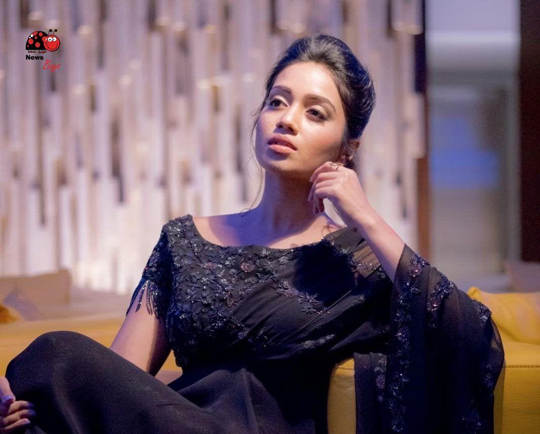 1066x856 Nivetha Pethuraj Image, HD Photo, Wallpaper, Latest