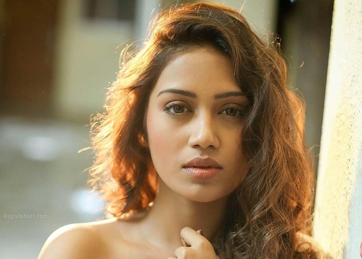 1198x857 Nivetha. Free Download HD Desktop Wallpaper Background