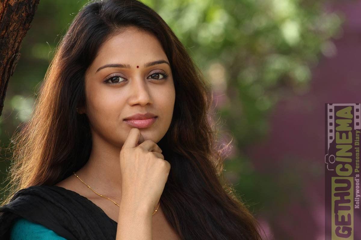 1200x800 Actress Nivetha Pethuraj Latest HD Gallery. Unseen Photo