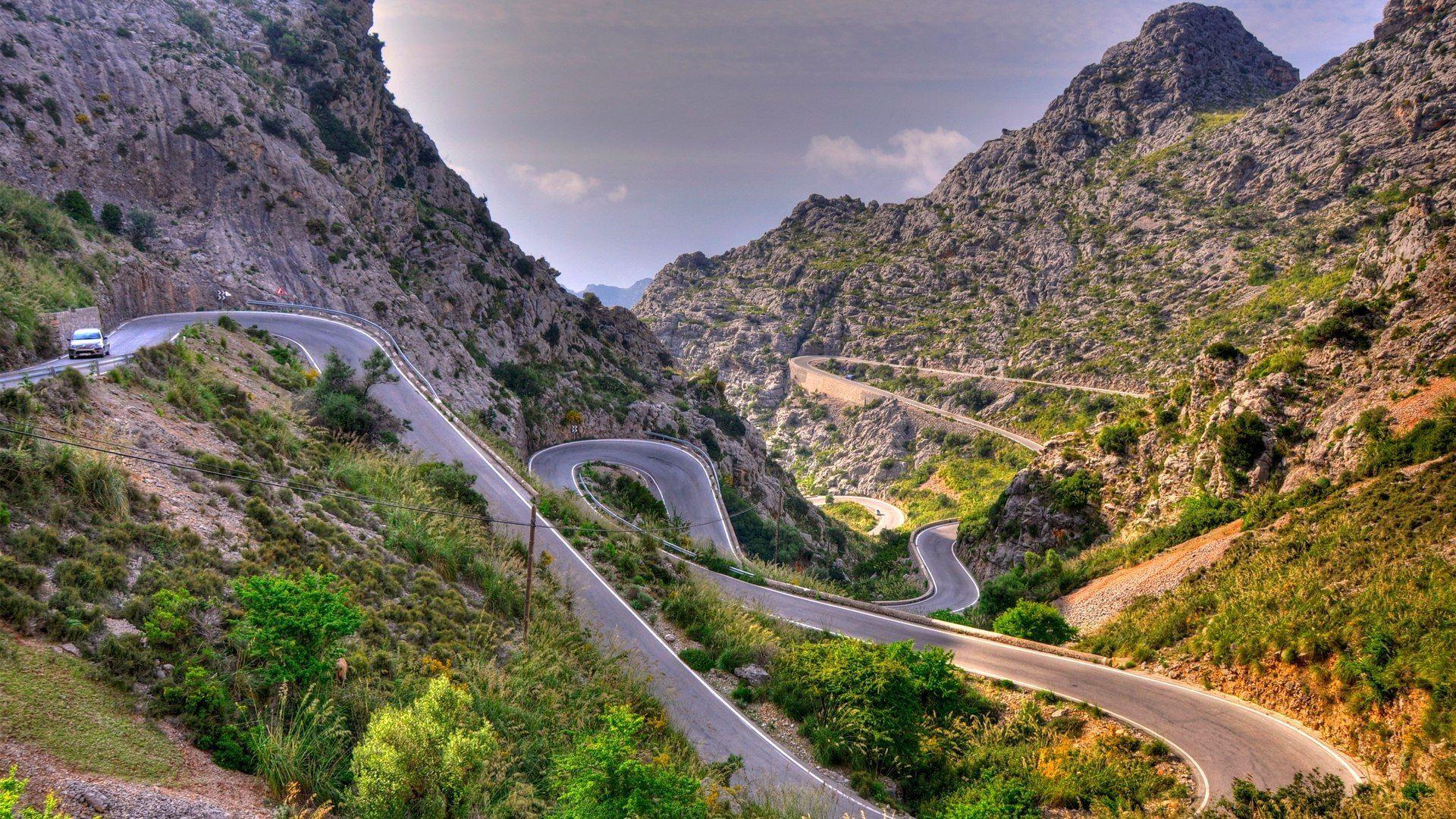 1920x1080 Europe's toughest road cycling climbs