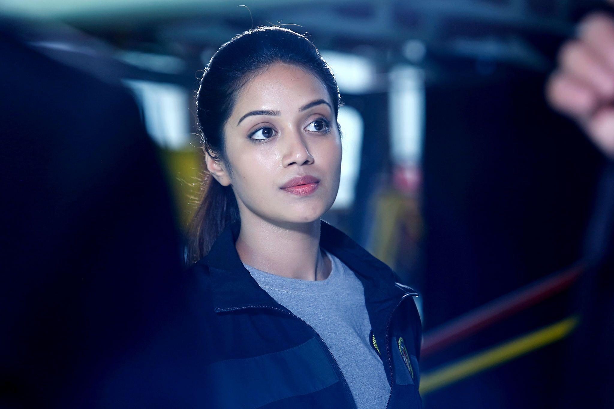 2048x1365 Actress Nivetha Pethuraj is Mrs. Pon Manickavel. New Movie