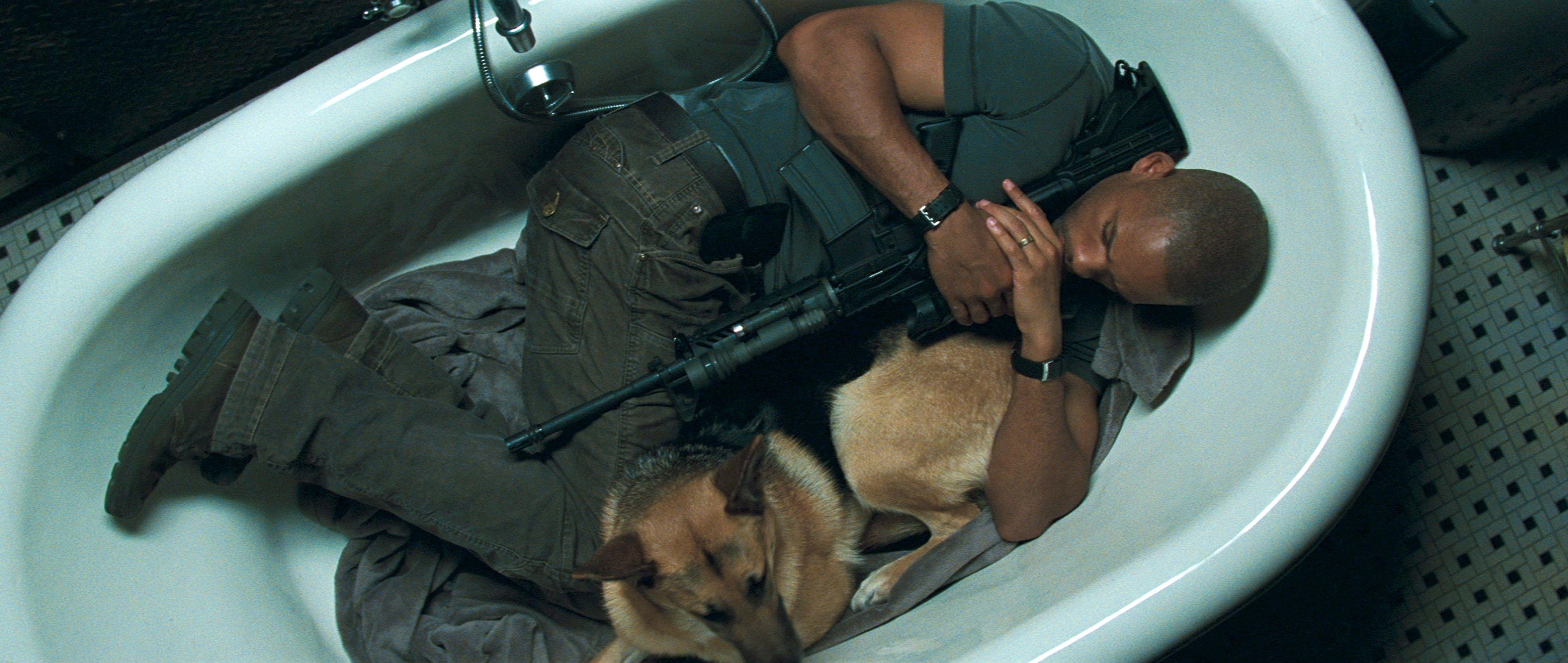 4550x1923 bathtubs german shepherd will smith i am legend 4550x1923