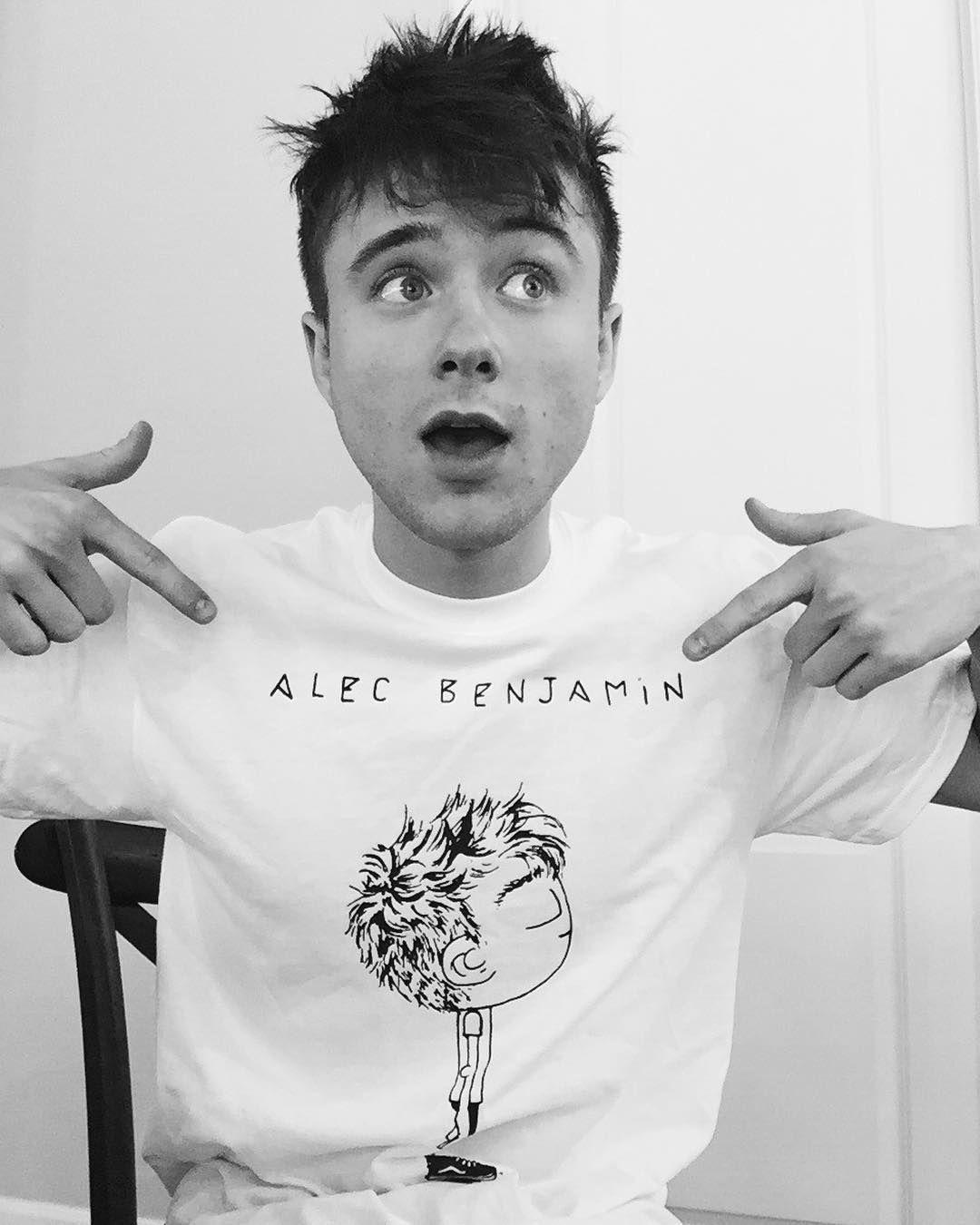 Alec Benjamin Wallpapers - Top Free Alec Benjamin Backgrounds - WallpaperAccess