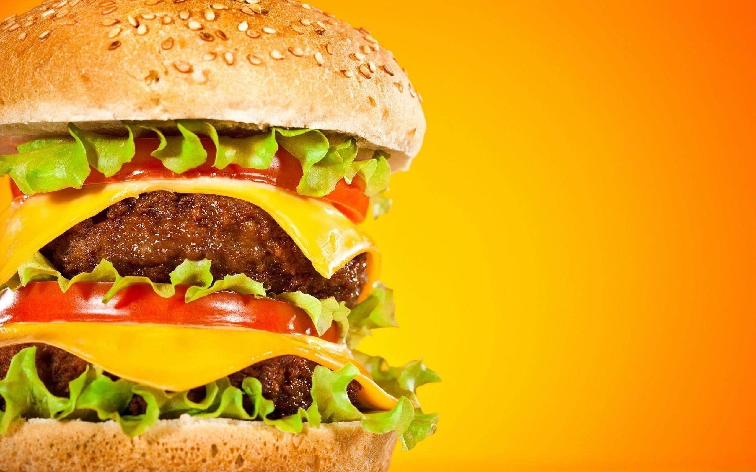 Cheeseburger and Fries - , Cheeseburger and Fries Background on Bat, Cute  Burger HD phone wallpaper | Pxfuel