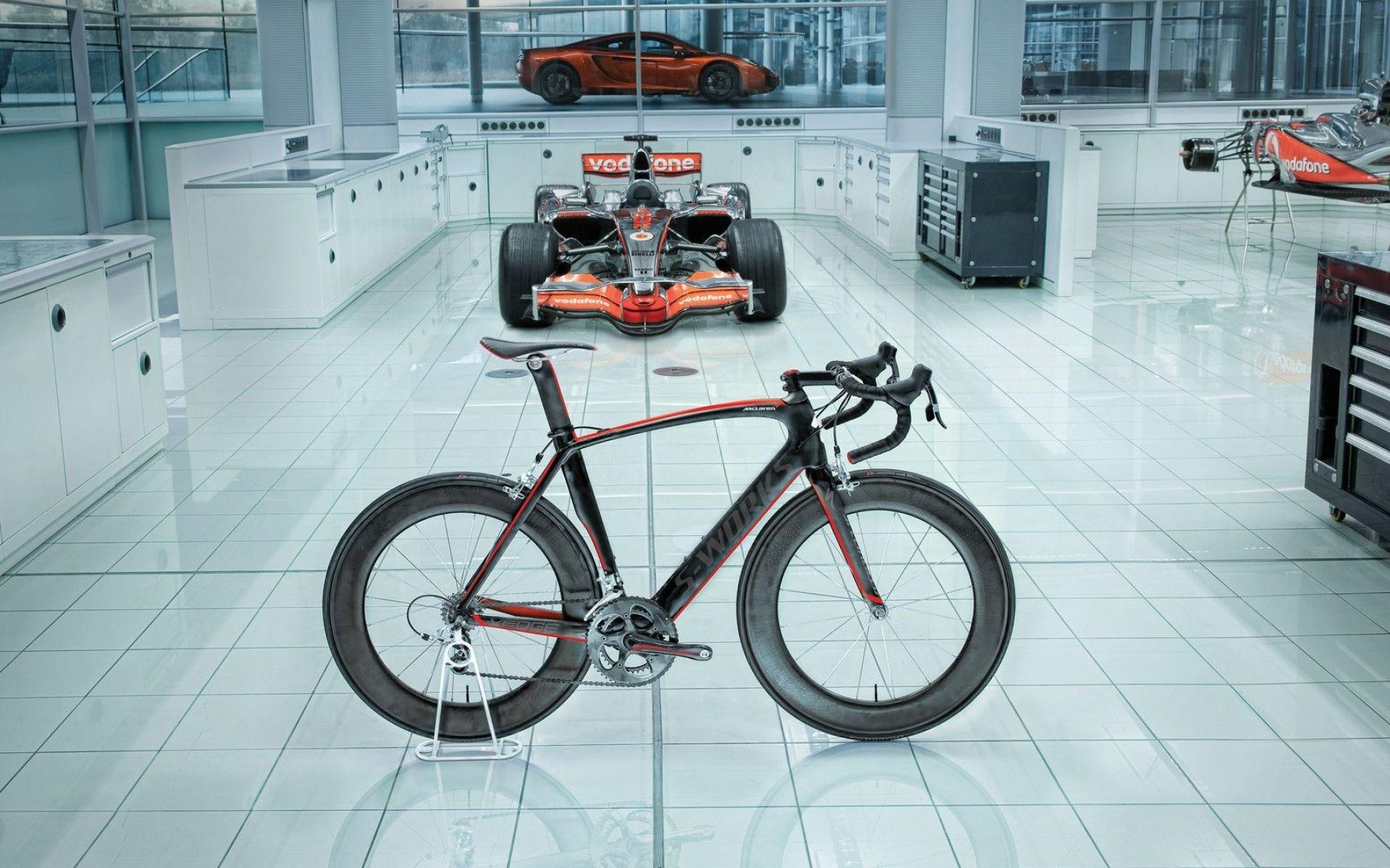 1920x1200 Pro Bikes Wallpaper
