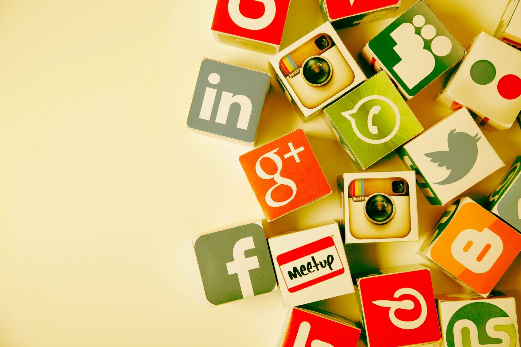 Social Media Marketing Wallpapers - Top Free Social Media Marketing  Backgrounds - WallpaperAccess