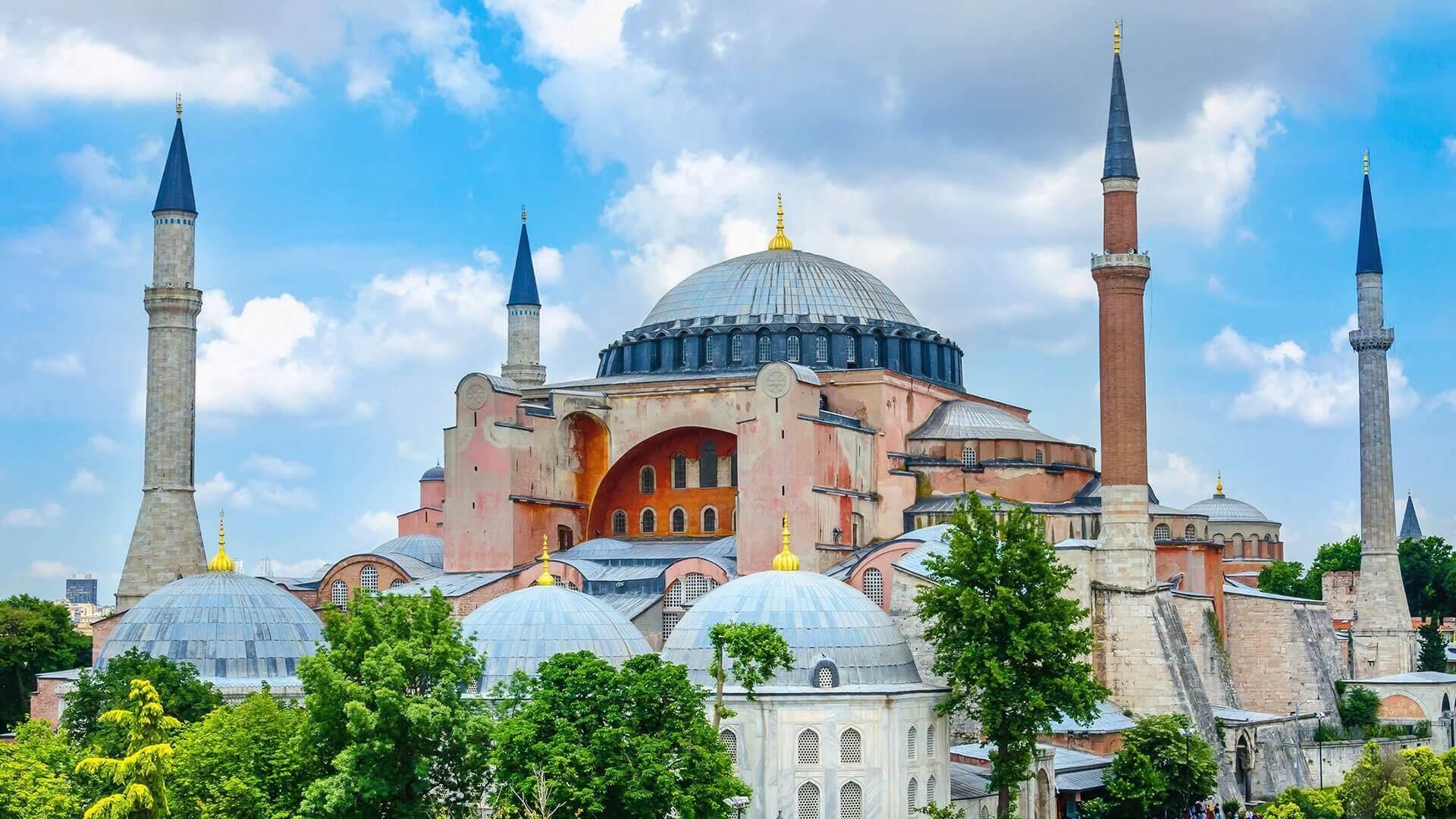 1920x1080 Hagia Sophia visitors to reach three million threshold in 2019ürkiye News